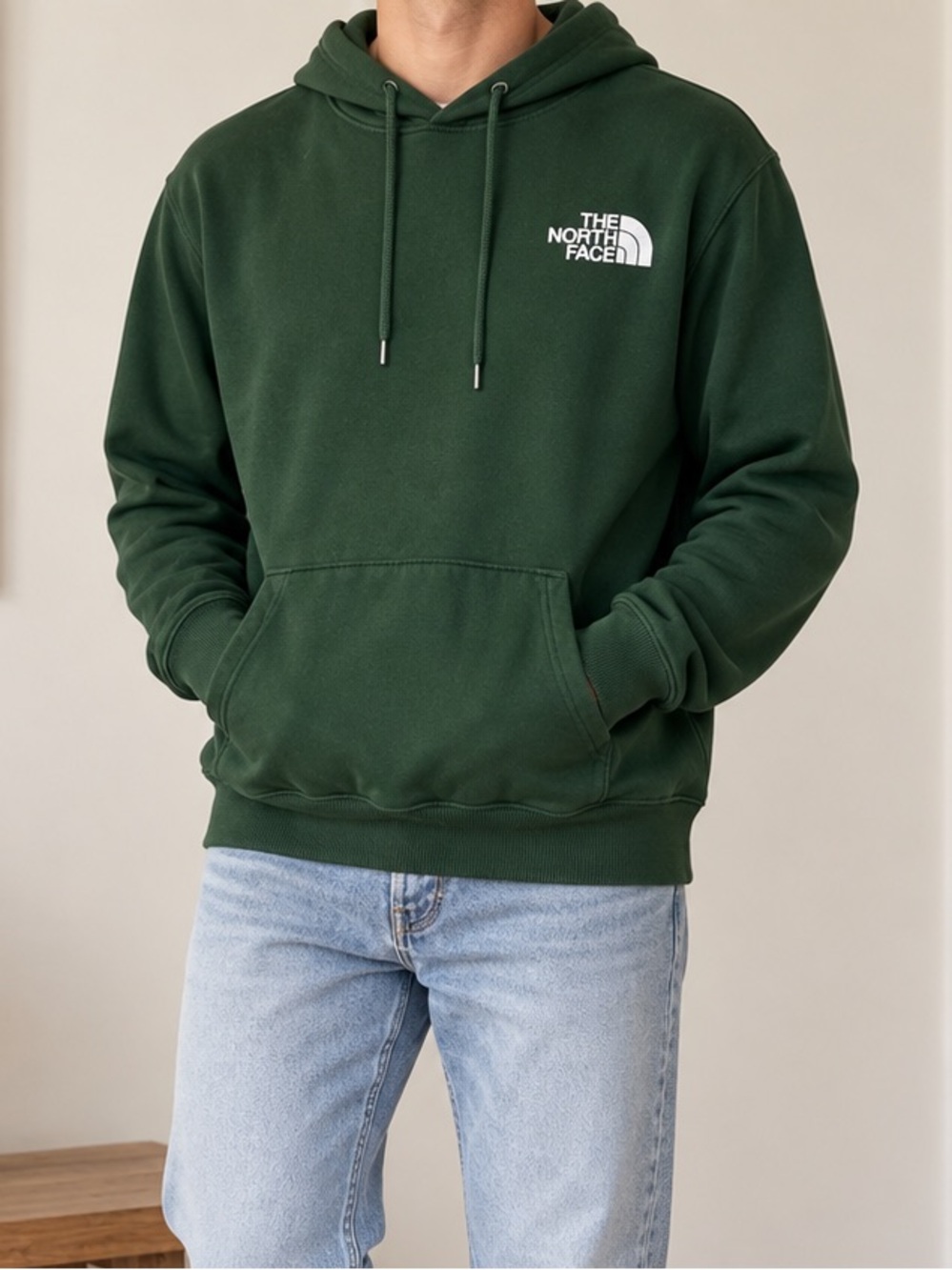The North Face Men's Green Graphic Hoodie Size Large